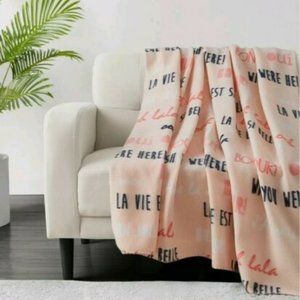 *CLOSE OUT*  Infinity Home Fleece Throw Blanket Paris Vacation - 0994